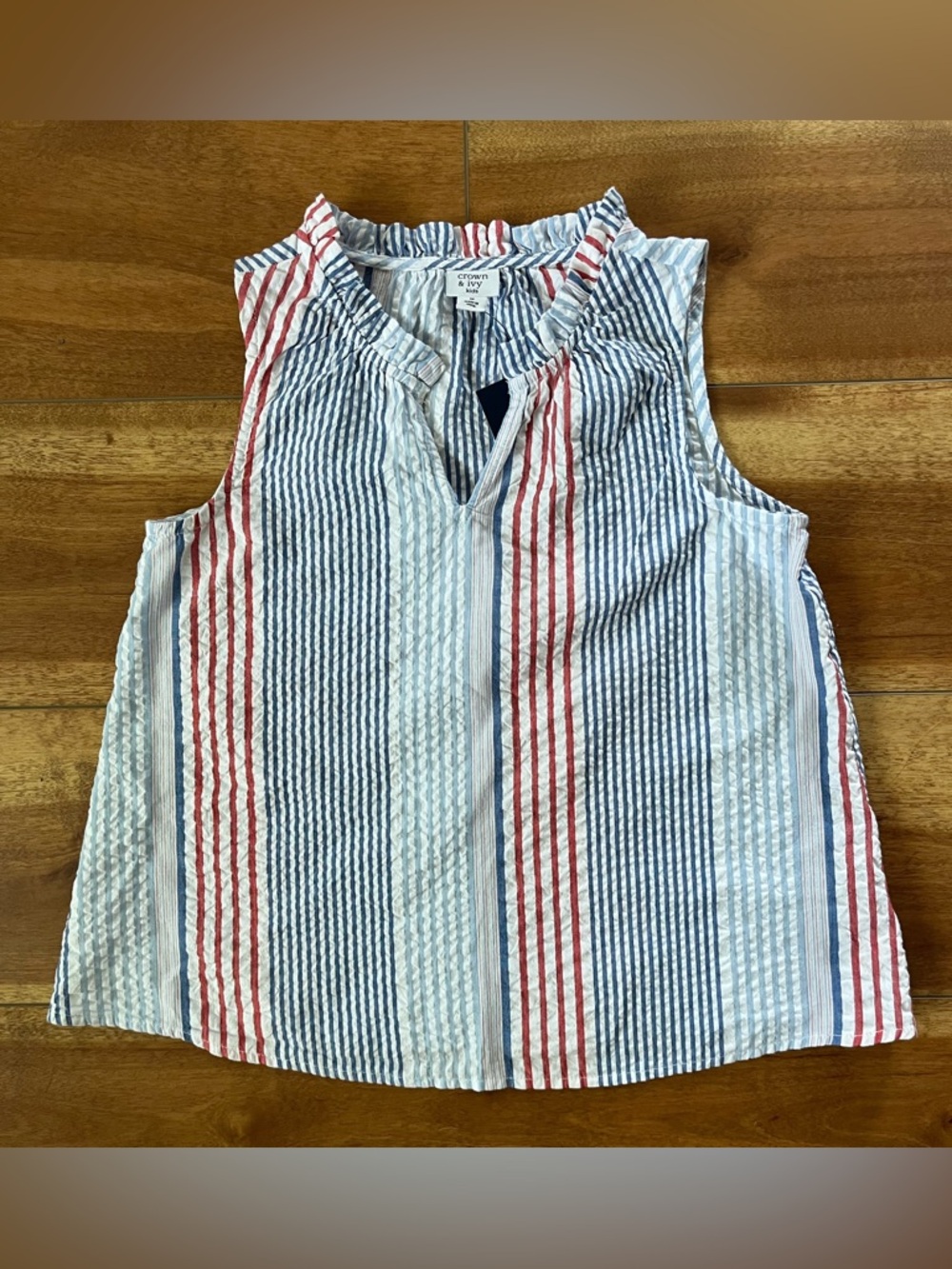Crown & Ivy Kids Striped Seersucker Sleeveless V-Neck Tank in Red, Blue, White